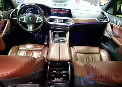 2020 BMW X6 xDrive40I z USA, uszkodzony, nr VIN 5UXCY6C06L9C37565